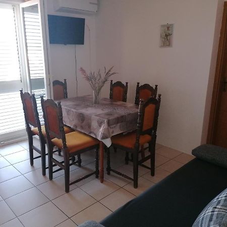 Apartment Dalmatien Raslina Εξωτερικό φωτογραφία