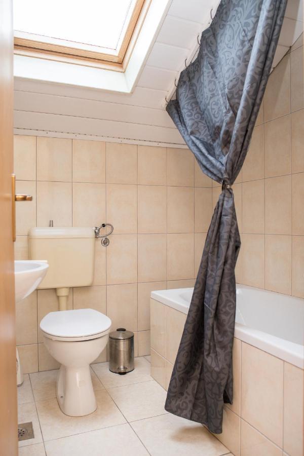 Apartment Dalmatien Raslina Εξωτερικό φωτογραφία