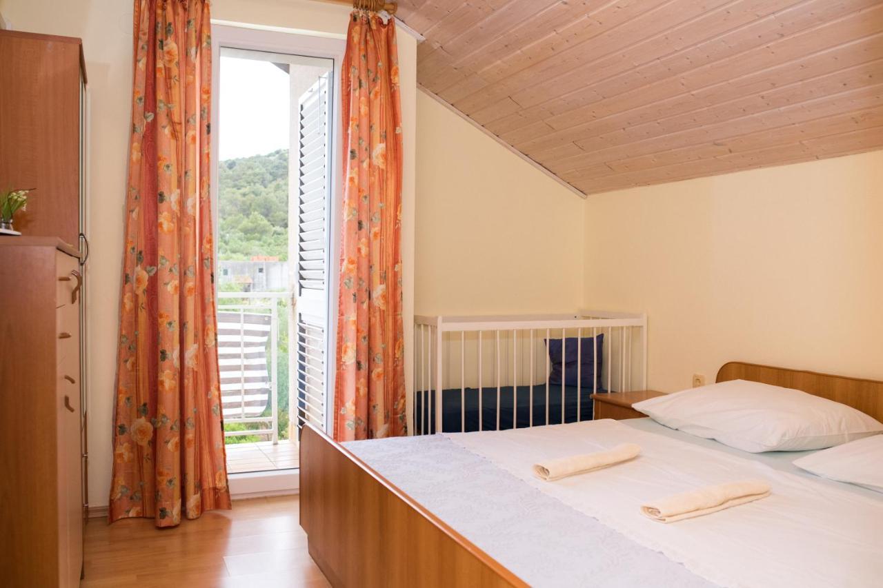 Apartment Dalmatien Raslina Εξωτερικό φωτογραφία