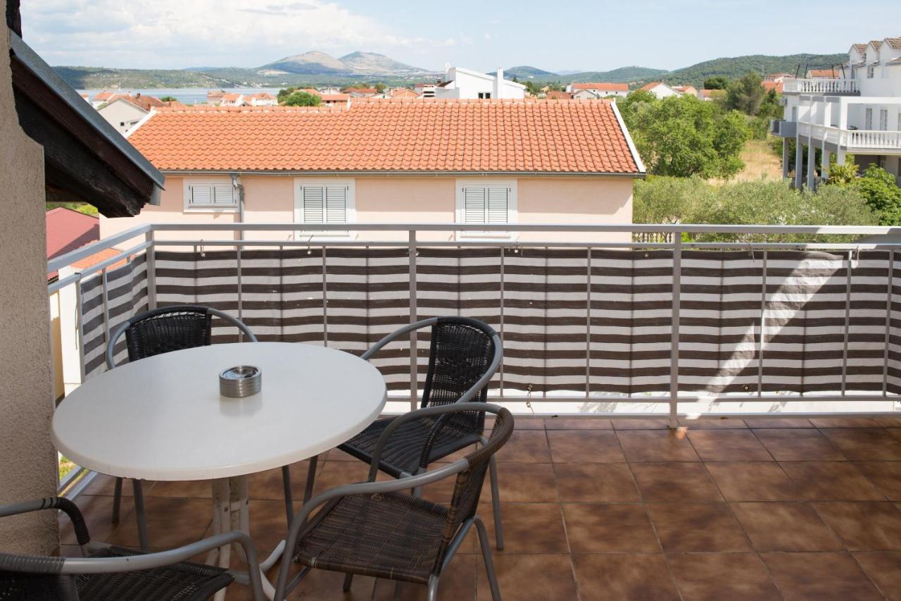Apartment Dalmatien Raslina Εξωτερικό φωτογραφία