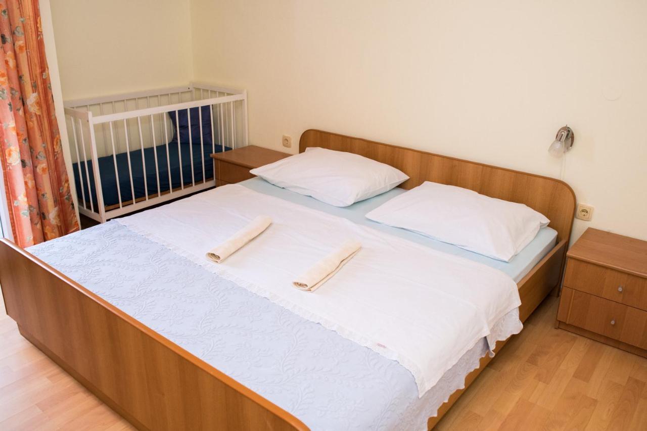Apartment Dalmatien Raslina Εξωτερικό φωτογραφία