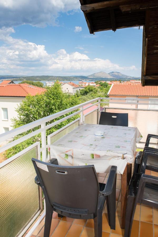 Apartment Dalmatien Raslina Εξωτερικό φωτογραφία