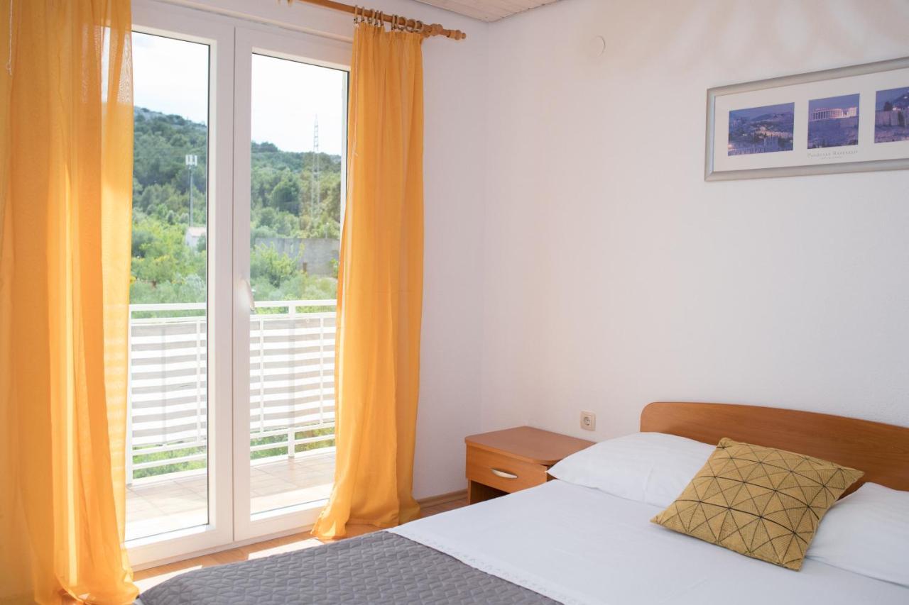 Apartment Dalmatien Raslina Εξωτερικό φωτογραφία