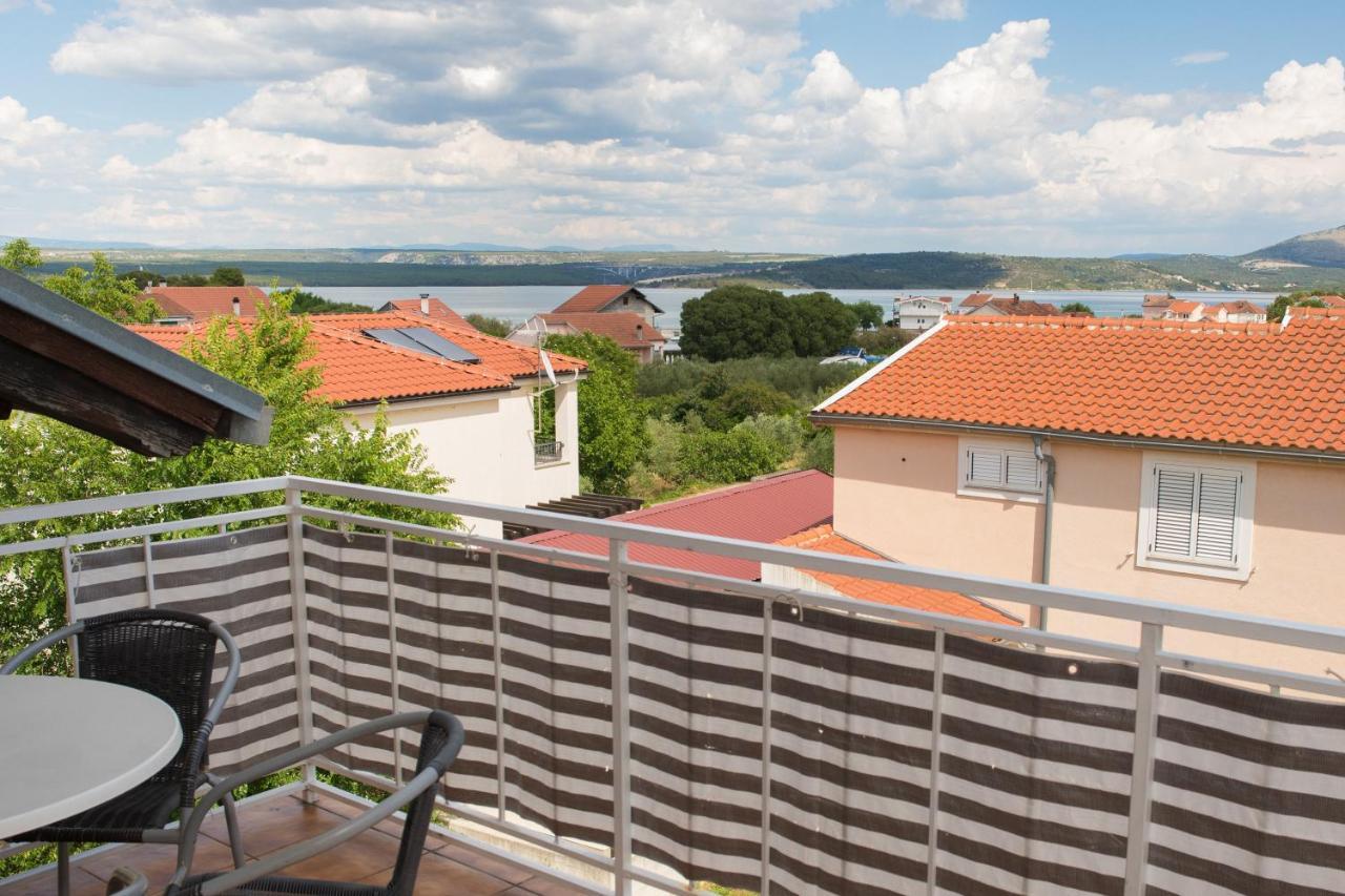 Apartment Dalmatien Raslina Εξωτερικό φωτογραφία