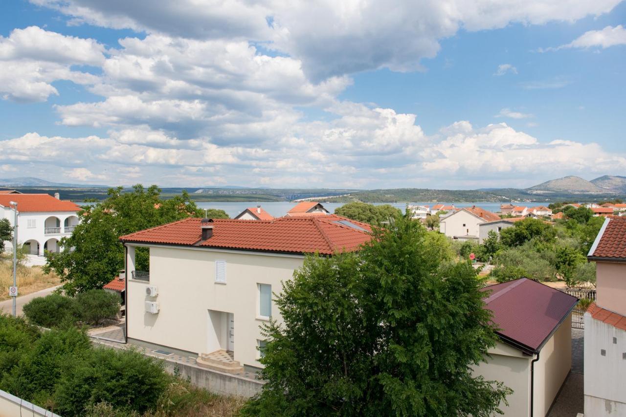 Apartment Dalmatien Raslina Εξωτερικό φωτογραφία