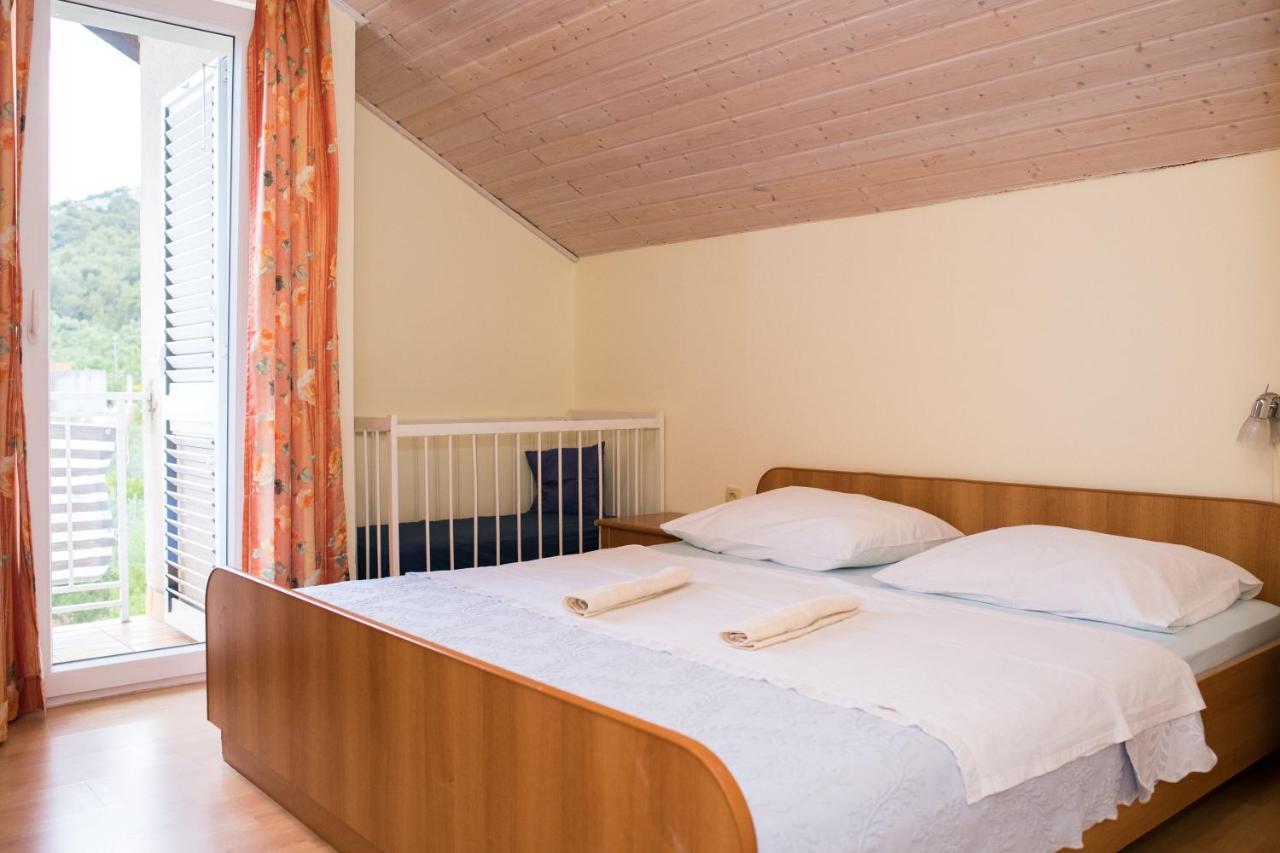 Apartment Dalmatien Raslina Εξωτερικό φωτογραφία