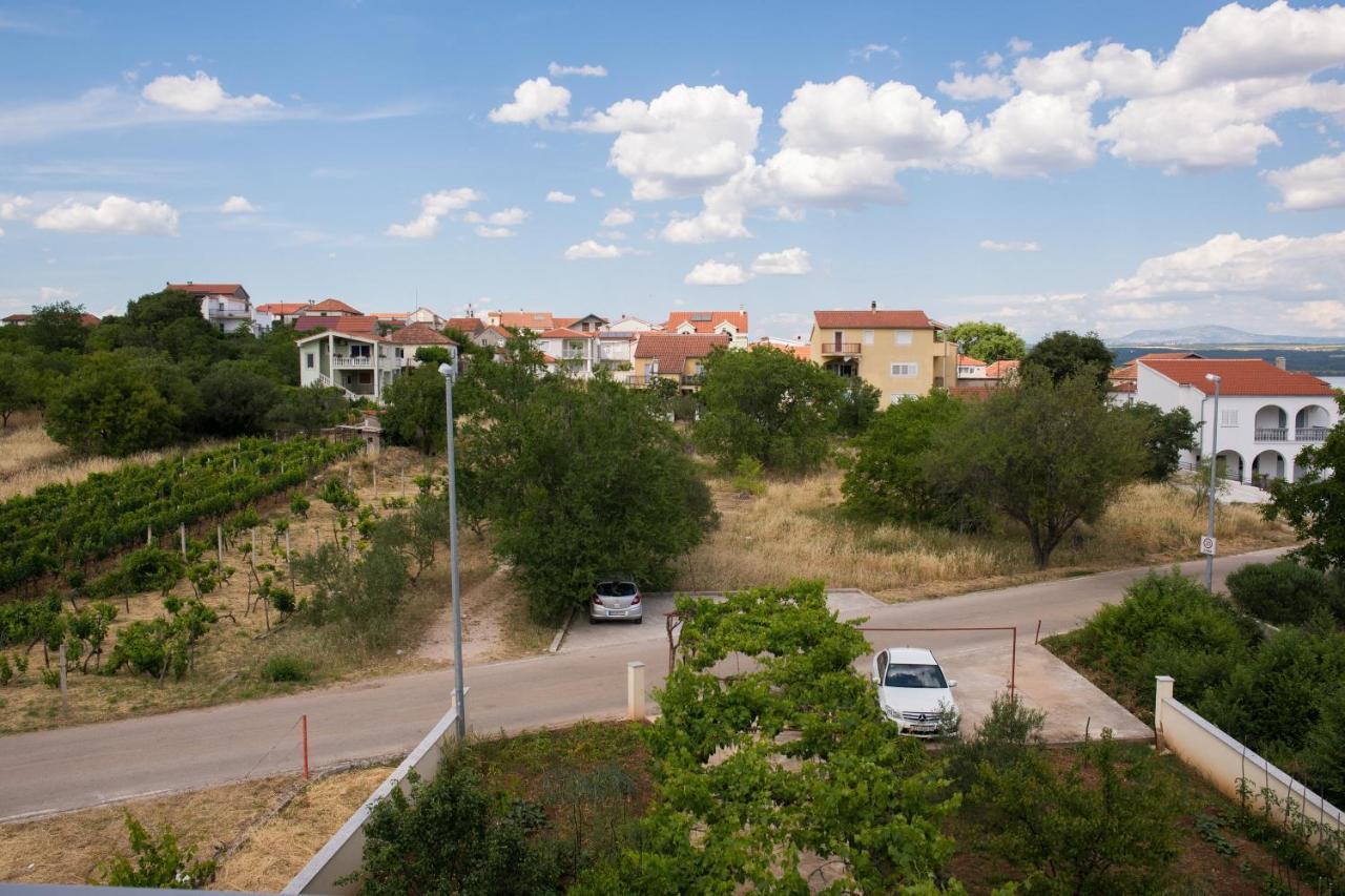 Apartment Dalmatien Raslina Εξωτερικό φωτογραφία