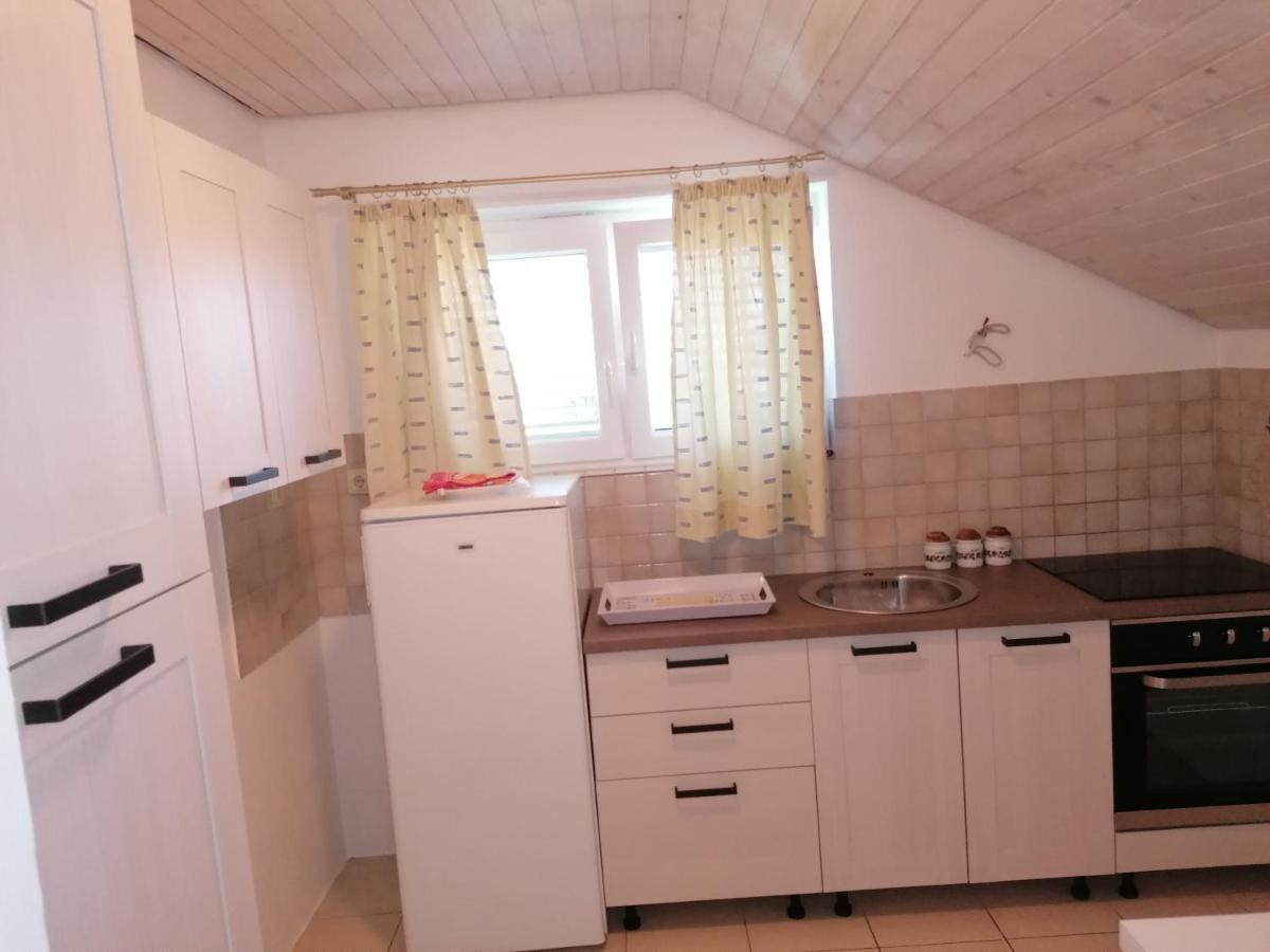 Apartment Dalmatien Raslina Εξωτερικό φωτογραφία