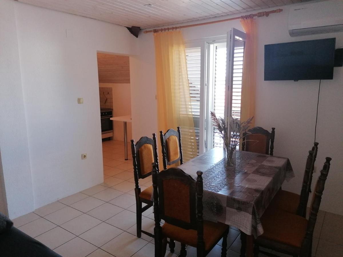 Apartment Dalmatien Raslina Εξωτερικό φωτογραφία