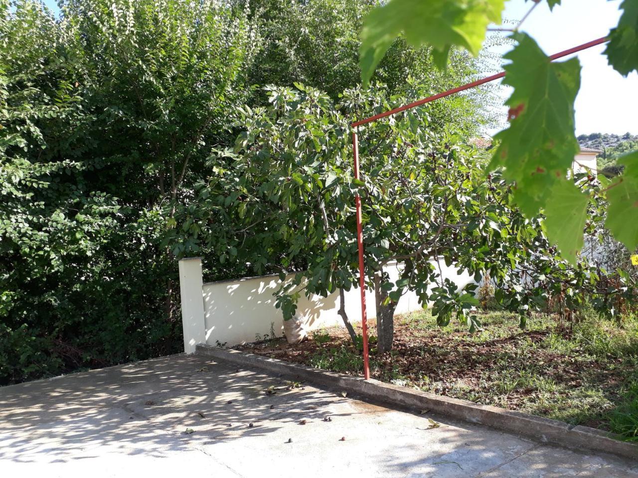 Apartment Dalmatien Raslina Εξωτερικό φωτογραφία